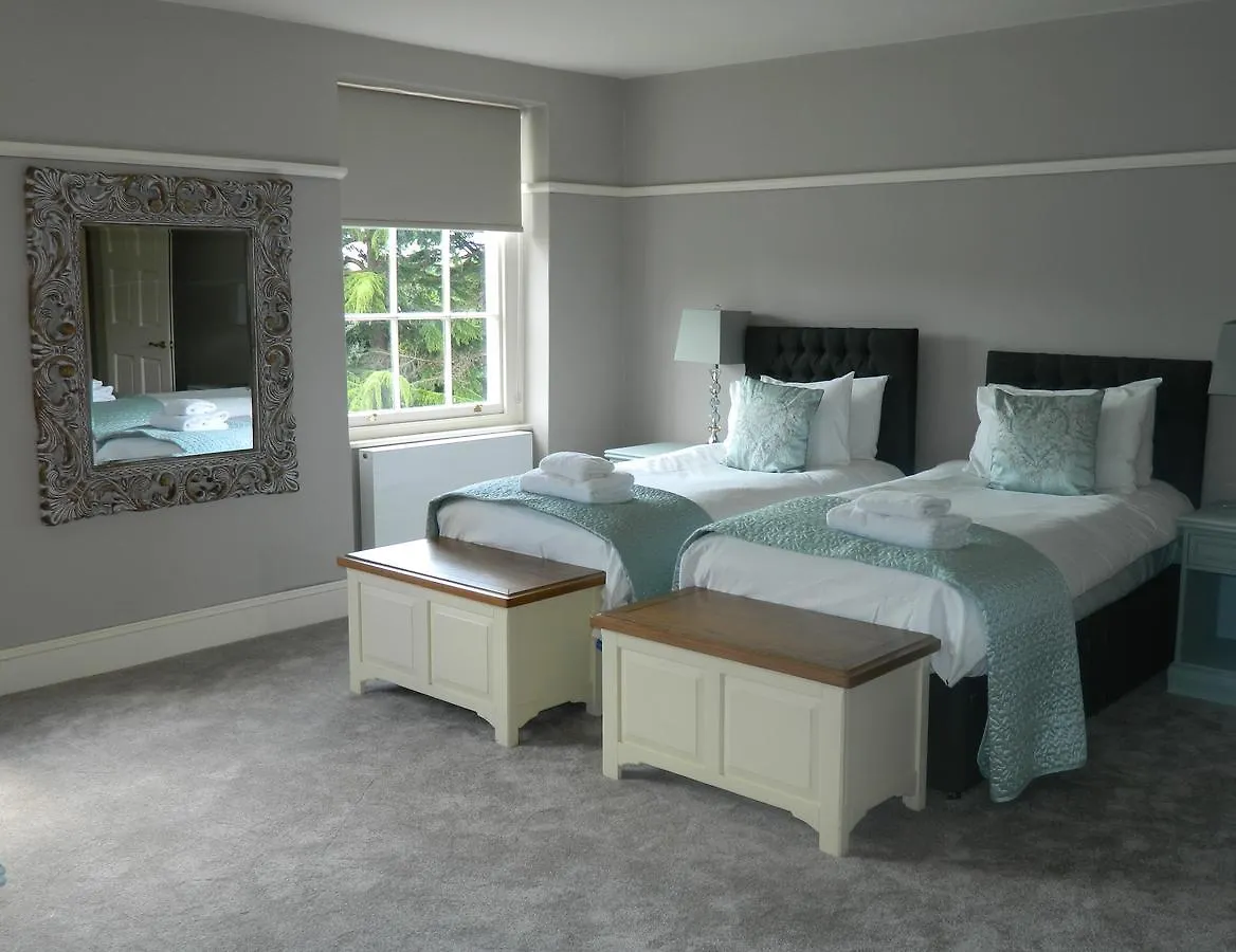 Birchover Bridgford Hall West Bridgford 4*,