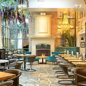 Black Ivy 4* Edinburgh